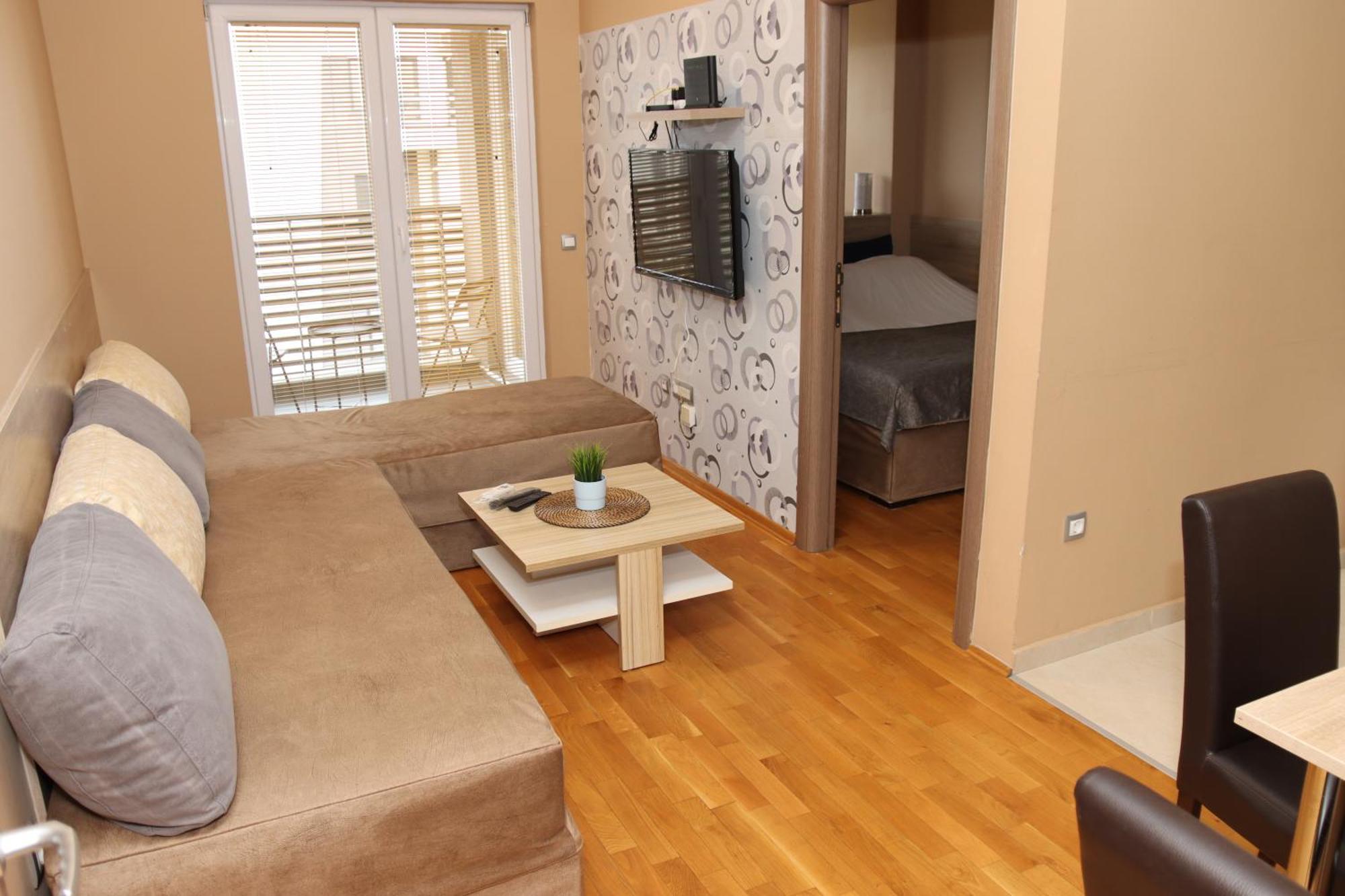 Apartment Luxury - With Balcony 12 And 12a Skopje